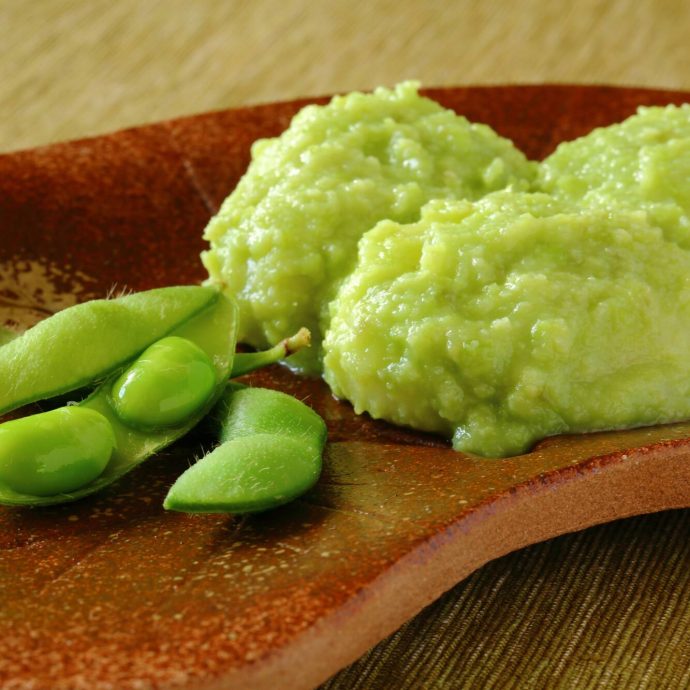 Zunda mochi (green soybean paste) and edamame.