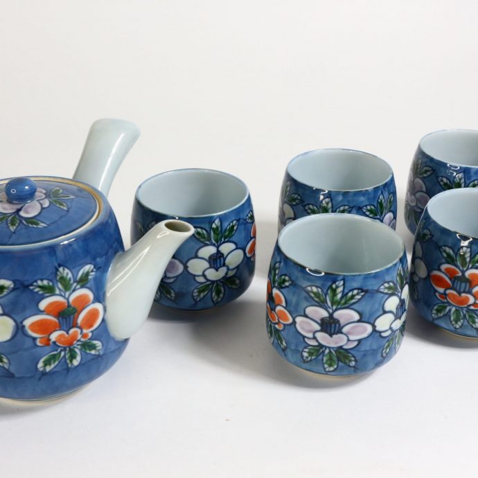 Blue and white Arita ware porcelain teacups.